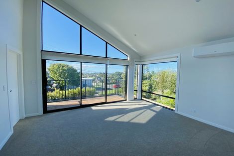 Photo of property in 52 Park Rise, Campbells Bay, Auckland, 0630
