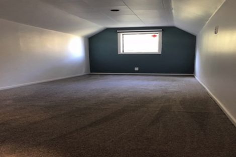 Photo of property in 22 Mountain Road, Western Heights, Rotorua, 3015