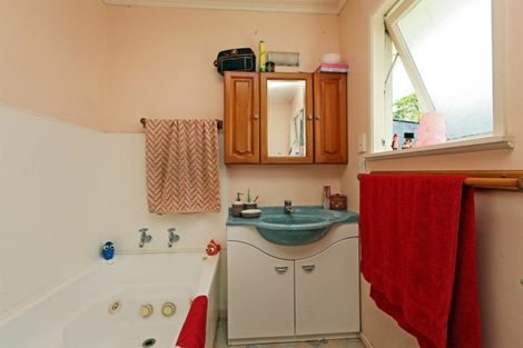 Photo of property in 19 Bristol Crescent, Flaxmere, Hastings, 4120