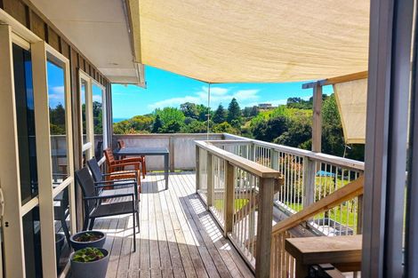 Photo of property in 9/11 Ocean View Road, Cable Bay, 0420