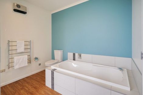 Photo of property in 330 Catherwoods Road, Cust, Rangiora, 7471