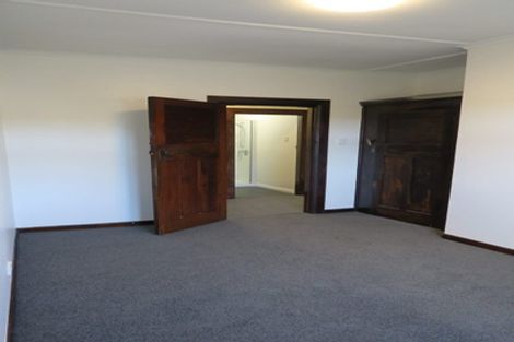 Photo of property in 17 Bidwill Street, Mount Cook, Wellington, 6021