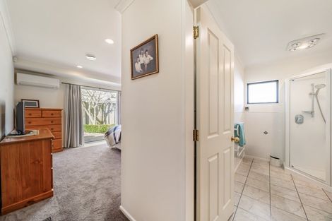 Photo of property in 51 Fraser Crescent, Elderslea, Upper Hutt, 5018