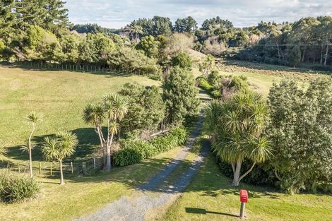 Photo of property in 25 Derham Road, Te Horo, Otaki, 5581