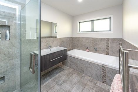 Photo of property in 43 Montgomery Road, Westmere, Whanganui, 4501