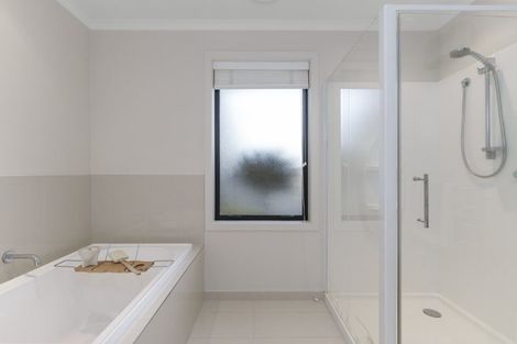 Photo of property in 1 Brinsworth Avenue, West Melton, 7618