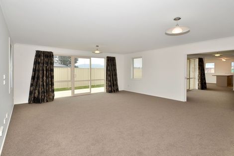 Photo of property in 7 Caledonia Drive, Mosgiel, 9024