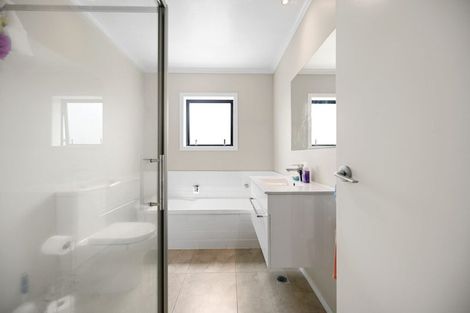 Photo of property in 35 Tennille Street, Flagstaff, Hamilton, 3210