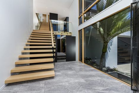 Photo of property in 21 Whitby Crescent, Mairangi Bay, Auckland, 0630