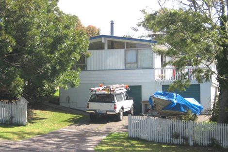 Photo of property in 14 Cantina Avenue, Bayview, Auckland, 0629