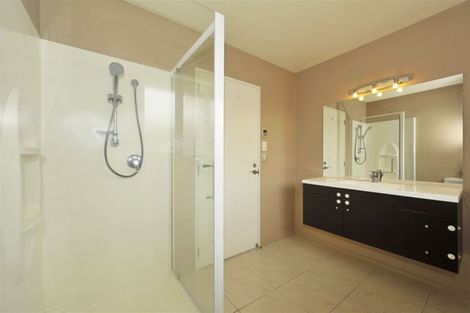 Photo of property in 27 Te Pihopa Way, Aidanfield, Christchurch, 8025