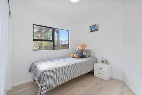 Photo of property in 13 Lesa Annis Place, Henderson, Auckland, 0612