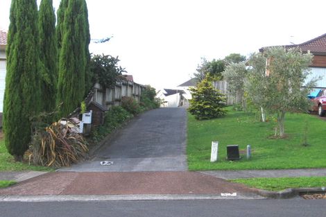 Photo of property in 1/32 Simmental Crescent, Somerville, Auckland, 2014