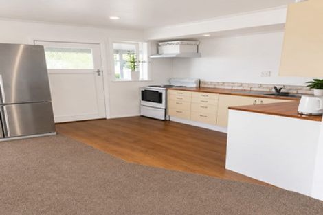 Photo of property in 175 Queen Street West, Levin, 5510