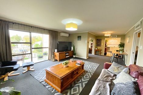 Photo of property in 7/10 Hunter Street, Hamilton Lake, Hamilton, 3204