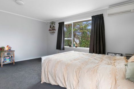 Photo of property in 11 Te Hatepe Avenue, Taupo, 3330