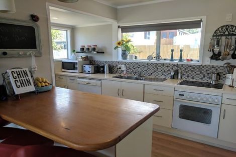 Photo of property in 2/24 Stredwick Drive, Torbay, Auckland, 0630