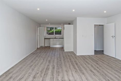 Photo of property in 1/86 Avonhead Road, Avonhead, Christchurch, 8042