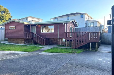 Photo of property in 23a Ranui Avenue, Ranui, Auckland, 0612