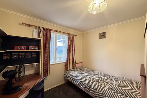 Photo of property in 23 Gilliam Street, New Lynn, Auckland, 0600