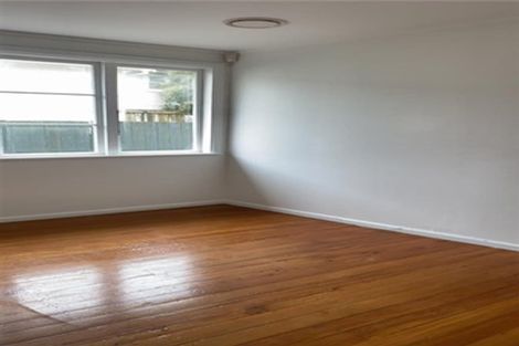 Photo of property in 6 Huxley Place, Glen Innes, Auckland, 1072