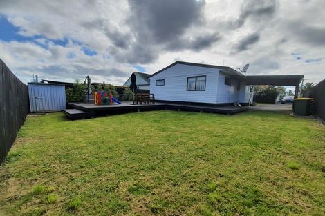 Photo of property in 64a Archibald Road, Kelston, Auckland, 0602