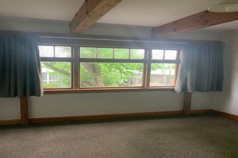 Photo of property in 23 Garreg Road, Fendalton, Christchurch, 8052