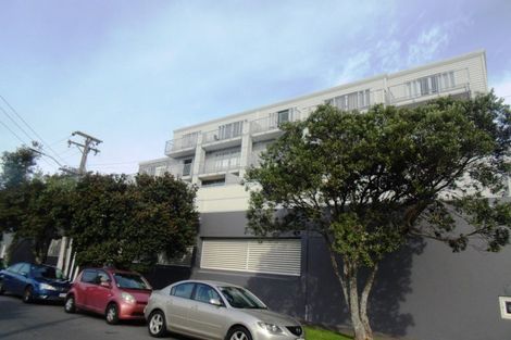 Photo of property in 3 Keystone Avenue, Mount Roskill, Auckland, 1041