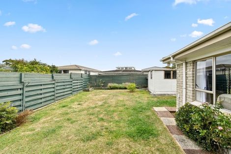 Photo of property in 2/19 Tatariki Street, Rosehill, Papakura, 2113