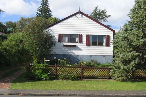 Photo of property in 71 Moore Street, Hillcrest, Auckland, 0627
