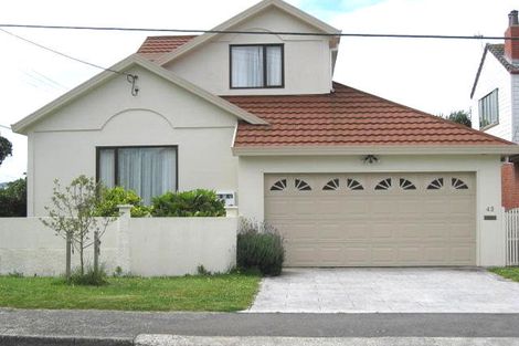 Photo of property in 43 Burnham Street, Seatoun, Wellington, 6022