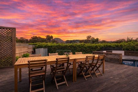 Photo of property in 114 Avondale Road, Taradale, Napier, 4112