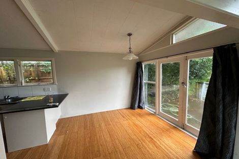 Photo of property in 97 Hendry Avenue, Hillsborough, Auckland, 1042