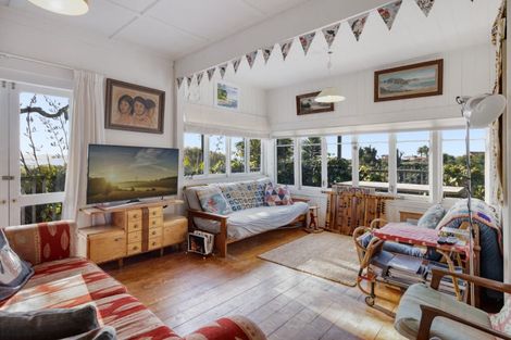 Photo of property in 10 Church Road, Maketu, Paengaroa, 3189