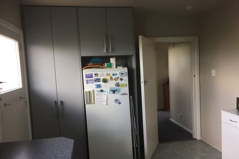 Photo of property in 33 Colwyn Street, Bryndwr, Christchurch, 8053