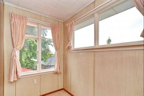 Photo of property in 222 Avonhead Road, Avonhead, Christchurch, 8042