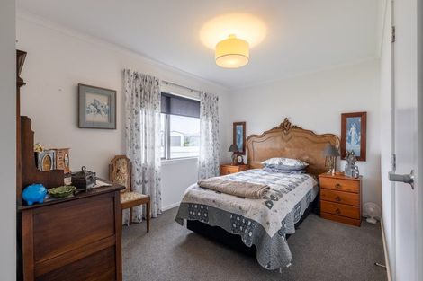 Photo of property in 3 Wescombe Grove, Feilding, 4702