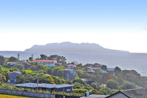 Photo of property in 50 Lax Crescent, Leigh, 0985