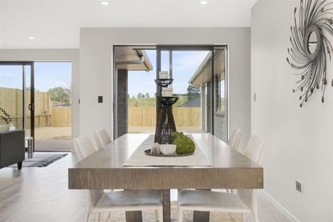 Photo of property in 4 Paiaka Place, Rototuna North, Hamilton, 3210