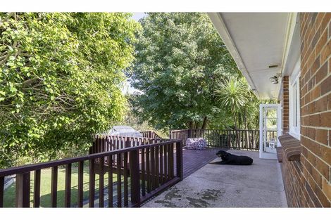 Photo of property in 52 Sylvan Crescent, Te Atatu South, Auckland, 0610