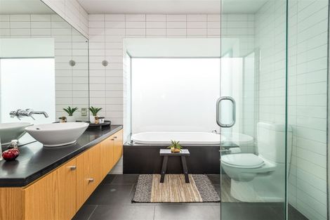 Photo of property in 37 Clifford Avenue, Merivale, Christchurch, 8014