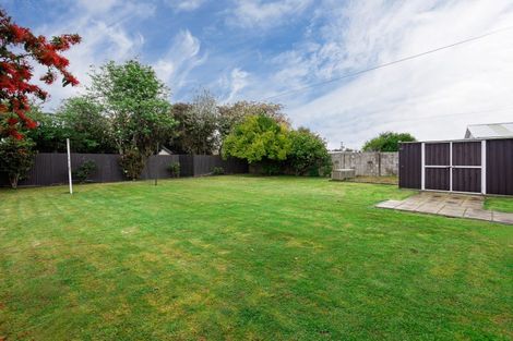 Photo of property in 18 Kilmarnock Street, Wallacetown, 9816