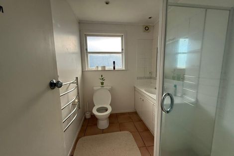 Photo of property in 8/34 Kitchener Road, Milford, Auckland, 0620