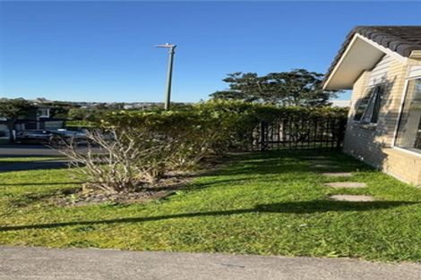 Photo of property in 4 Alloway Street, Westgate, Auckland, 0614