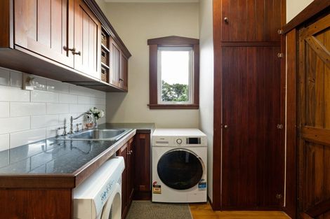 Photo of property in 19 Kiwi Avenue, Forest Lake, Hamilton, 3200