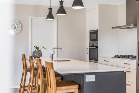 Photo of property in 17 Waitaria Terrace, Aotea, Porirua, 5024