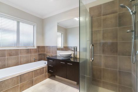 Photo of property in 18 Saint Andrews Drive, Pauanui, Hikuai, 3579