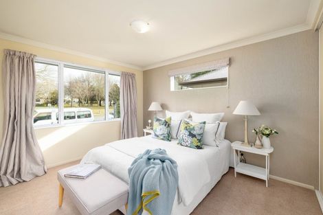 Photo of property in 44 Staveley Street, Avonhead, Christchurch, 8042