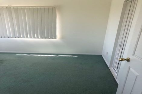 Photo of property in 25 The Enclave, Totara Heights, Auckland, 2105