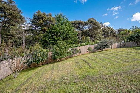 Photo of property in 104 San Marino Drive West, Henderson, Auckland, 0612